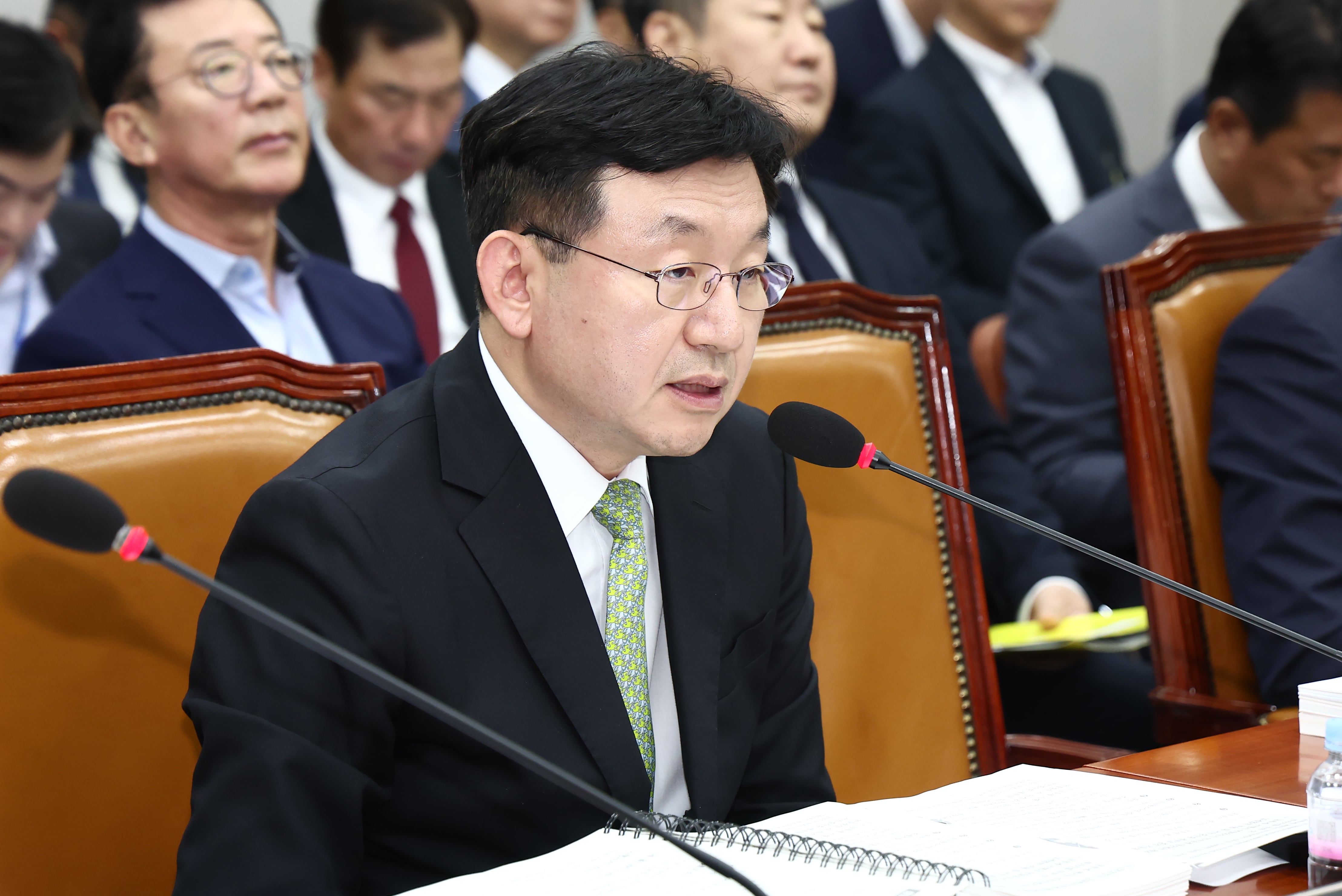 성태윤 대통령실 정책실장이 27일 오후 서울 여의도 국회에서 열린 운영위원회 전체회의에서 의원 질의에 답변하고 있다. 2024.8.27/뉴스1 ⓒ News1 김민지 기자