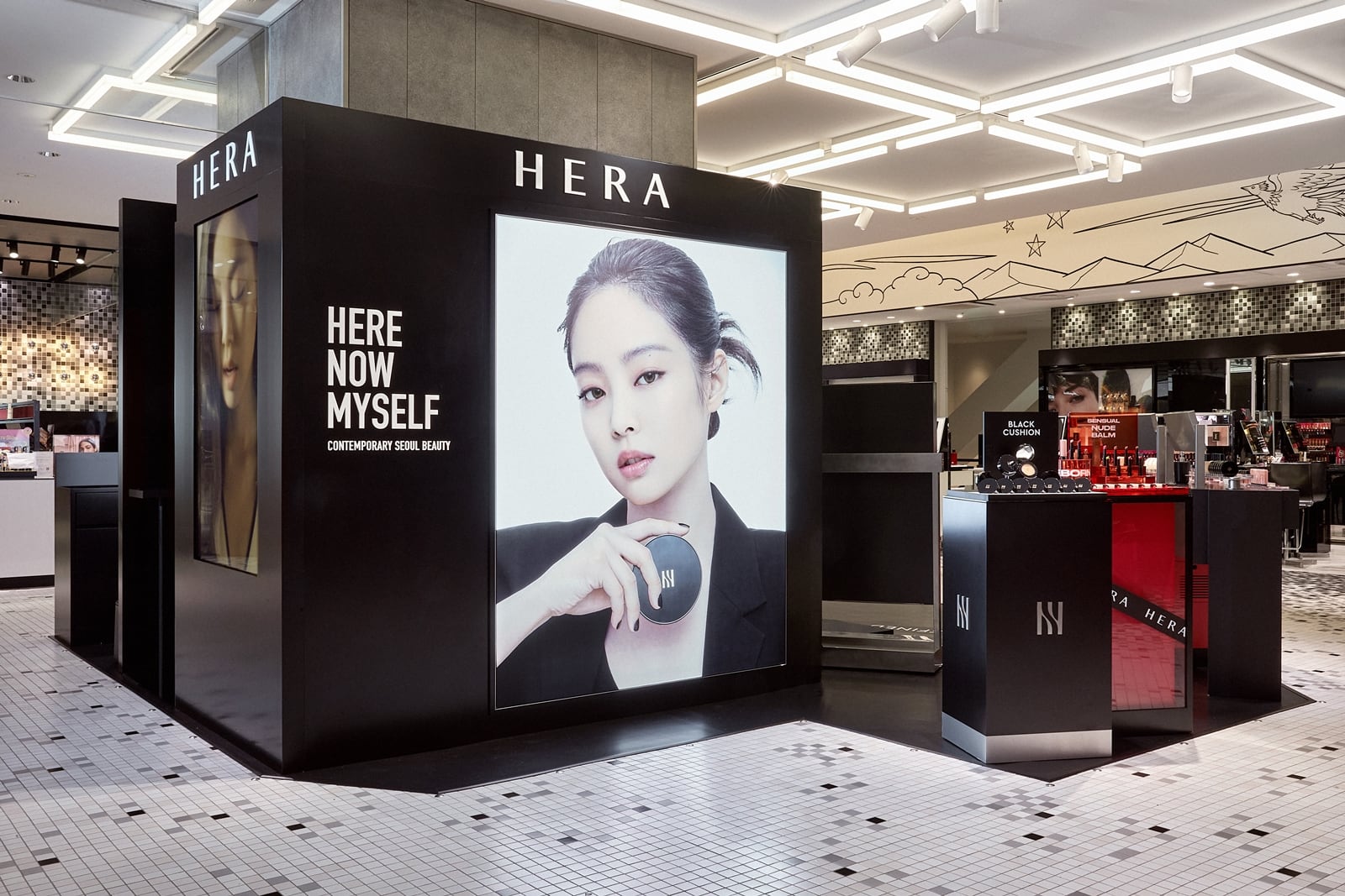 헤라 도쿄 시부야 스크램블 스퀘어 팝업스토어. /아모레퍼시픽