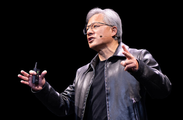 젠슨 황 엔비디아 CEO / 엔비디아