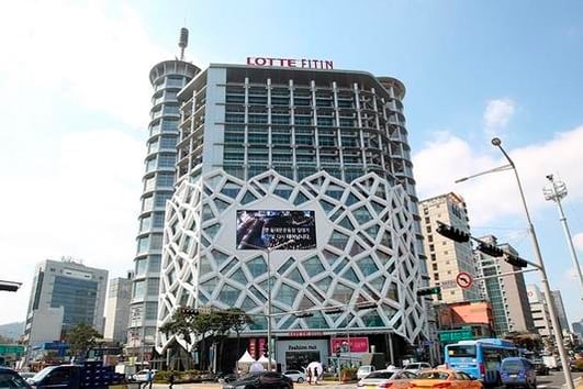 롯데자산개발이 오는 27일 동대문 쇼핑몰 '피트인'을 '던던'으로 재단장해 선보인다. /조선DB
