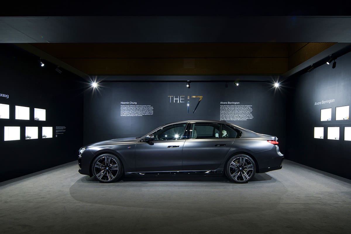 BMW i7 프리즈 서울 에디션