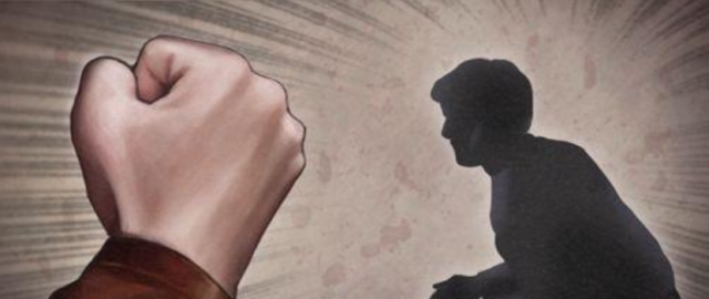 90대 노모 폭행 아들 구속 송치…엄마는 '밥챙겨줘야' 자식걱정