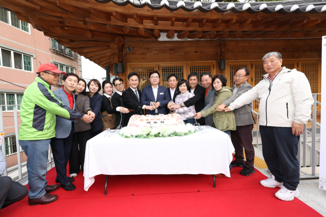 ‘문화유산 보며 한옥서 차 한잔’‘…동작구, ‘한옥카페 R1’ 개소