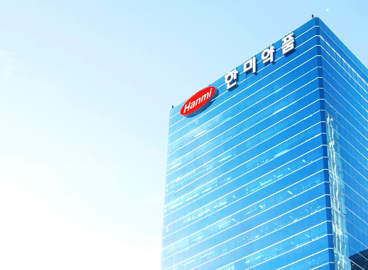 한미약품은 이탈리아 로마에서 지난 22일부터 25일까지 열린 ESGCT에 참가해 ‘mRNA 항암신약’ 연구 성과 2건을 포스터로 발표했다. / 한미약품