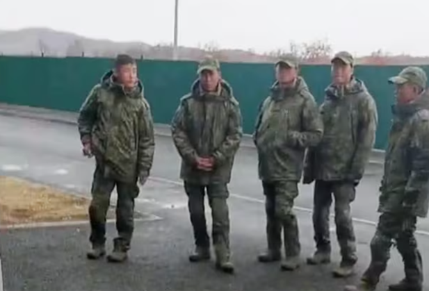 러시아 매체 아스트라가 지난달 22일 공개한 파병된 북한군들의 영상 속 모습. ⓒ아스트라 텔레그램 캡처