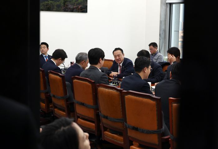 박정 국회 예결위원장이 29일 서울 여의도 국회에서 예산결산특별위원회 제10차 예산안등조정소위원회를 주재하고 있다. ⓒ뉴시스