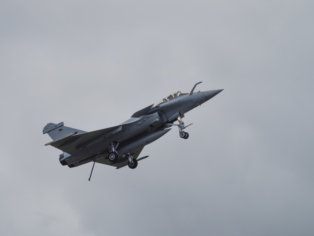 중·러 군용기 11대 동해·남해 카디즈 진입 후 이탈