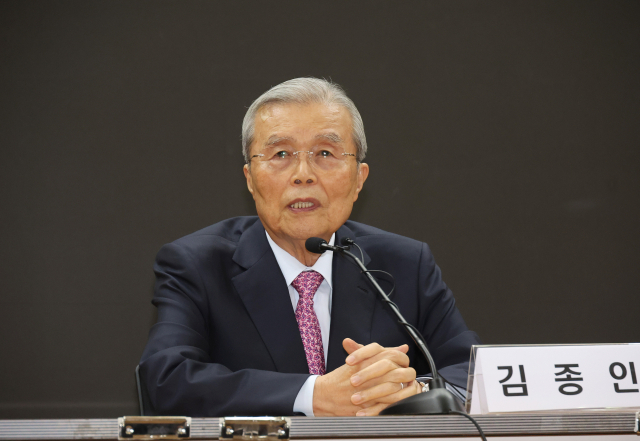 김종인 '韓 몰아내는 김옥균 프로젝트 의심'