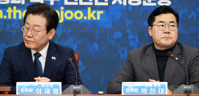 선고 앞두고 여유 있는 모습 이재명…오후에는 무슨 표정 지을까?