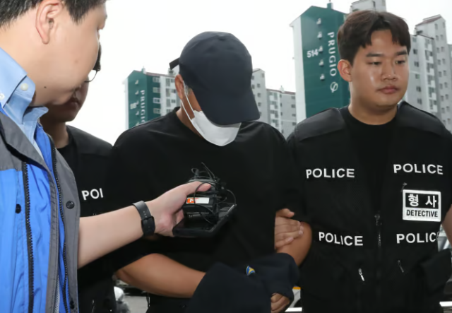 16년 만에 붙잡힌 범인…4만 원 훔치려고 사람 죽인 40대 남성, 징역 30년