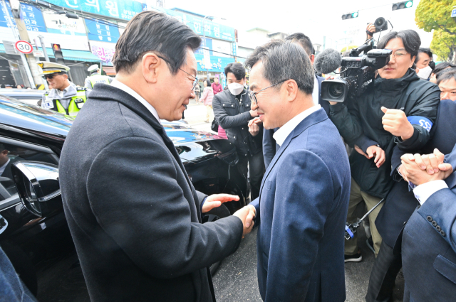 민주, 李 무죄에 재결집?…文도 김동연도 “이제는 민생”