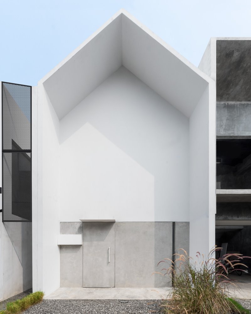 DFORM ©Mande Austriono Kanigoro