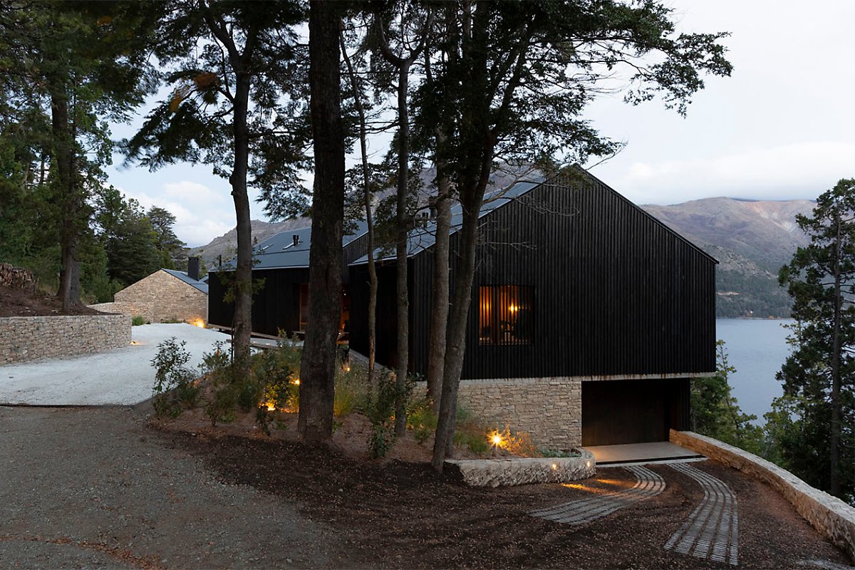 Grimaldi - Nacht arquitectos ©Javier Agustin Rojas