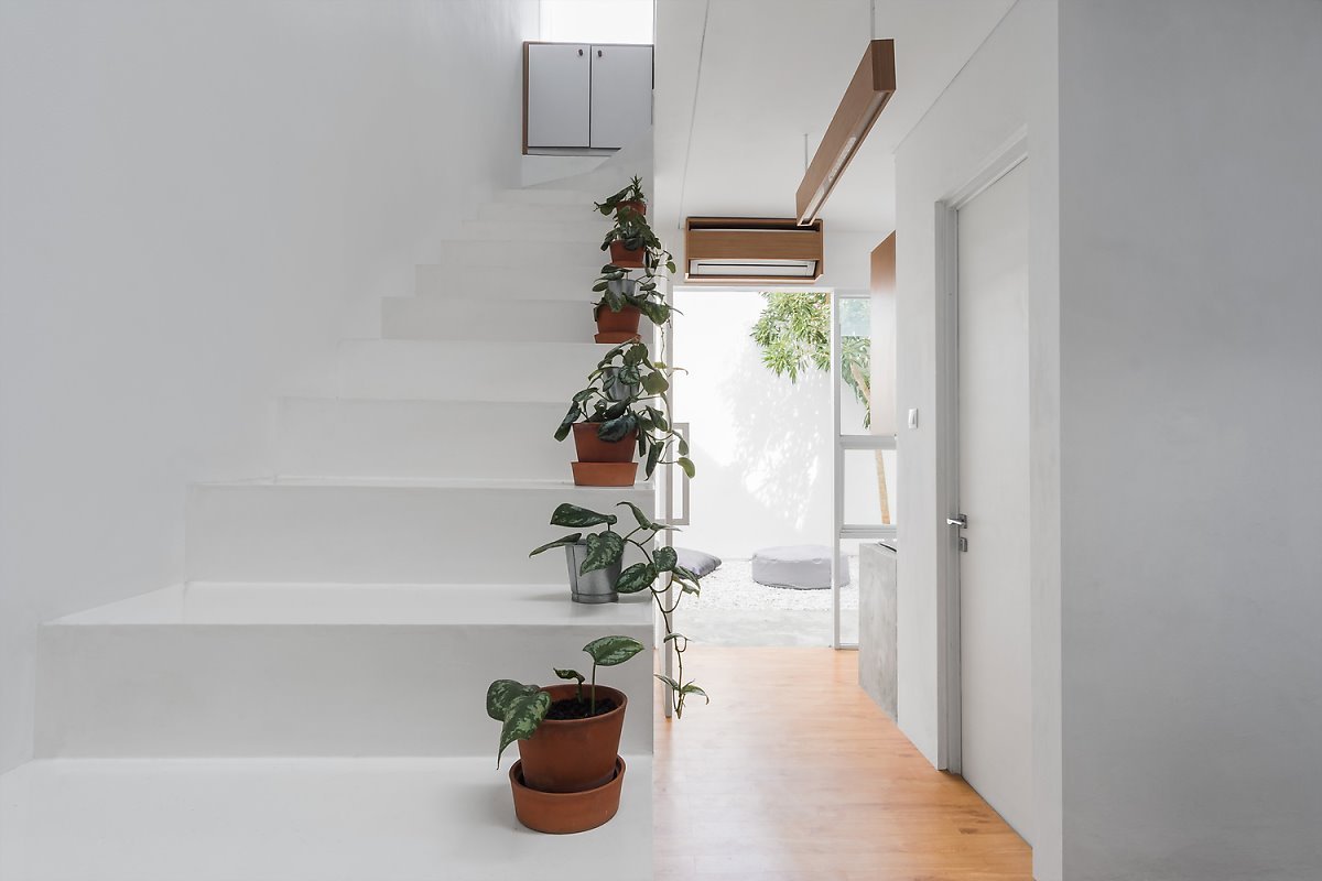 DFORM ©Mande Austriono Kanigoro