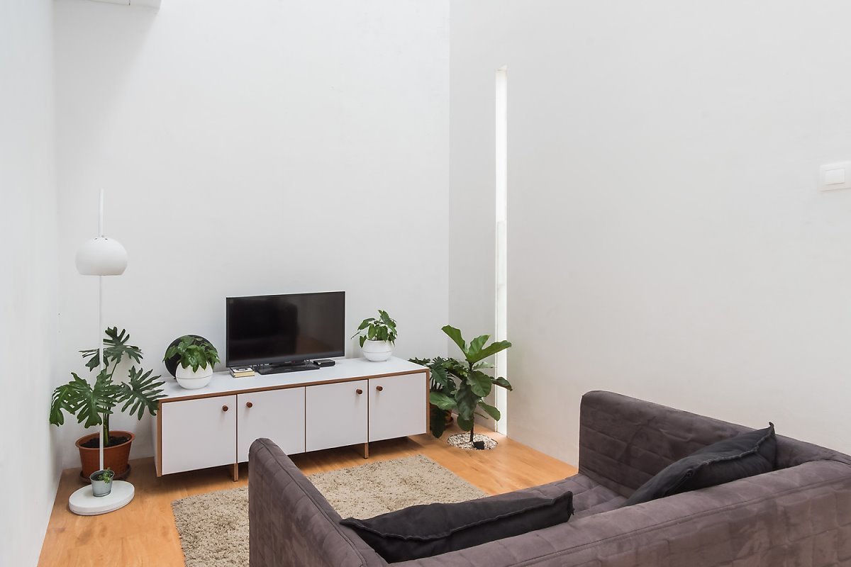 DFORM ©Mande Austriono Kanigoro