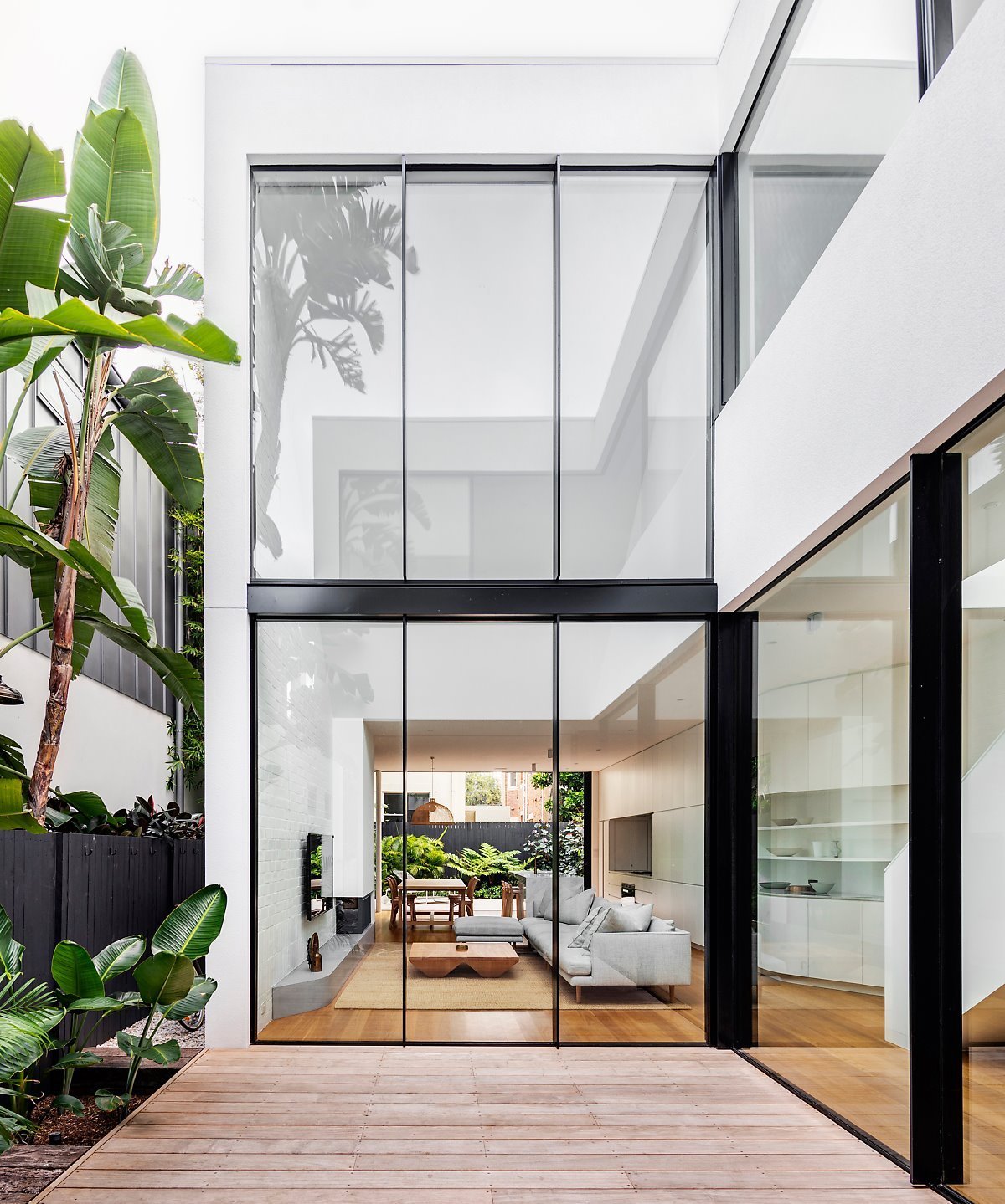 Akin Atelier ©Murray Fredericks