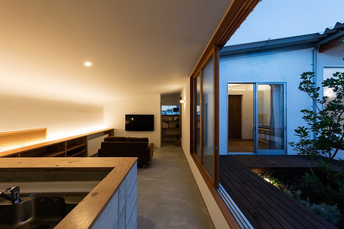 Horibe Associates ©Yohei Sasakura