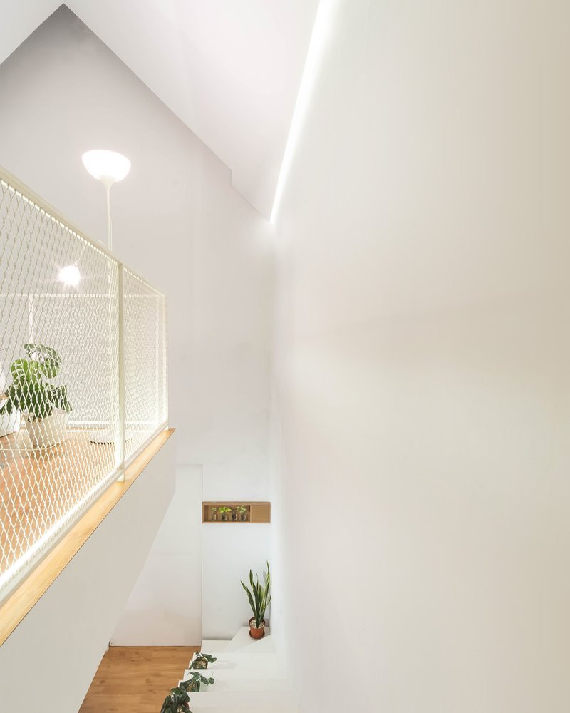 DFORM ©Mande Austriono Kanigoro