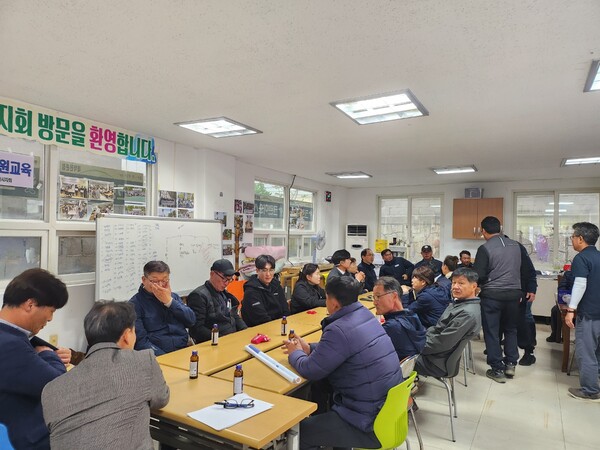 전남 지체장애인협회 순천시지회를 찾은 한전MCS 순천지점 사회봉사단