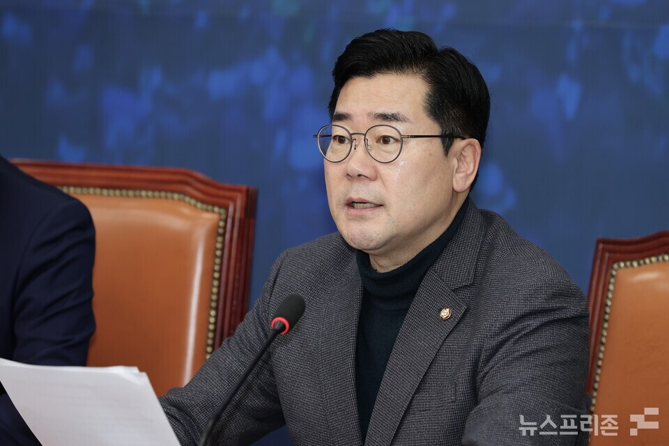 박찬대 더불어민주당 원내대표가 25일 서울 여의도 국회에서 열린 최고위원회의에서 발언하고 있다. (사진=김정현)
