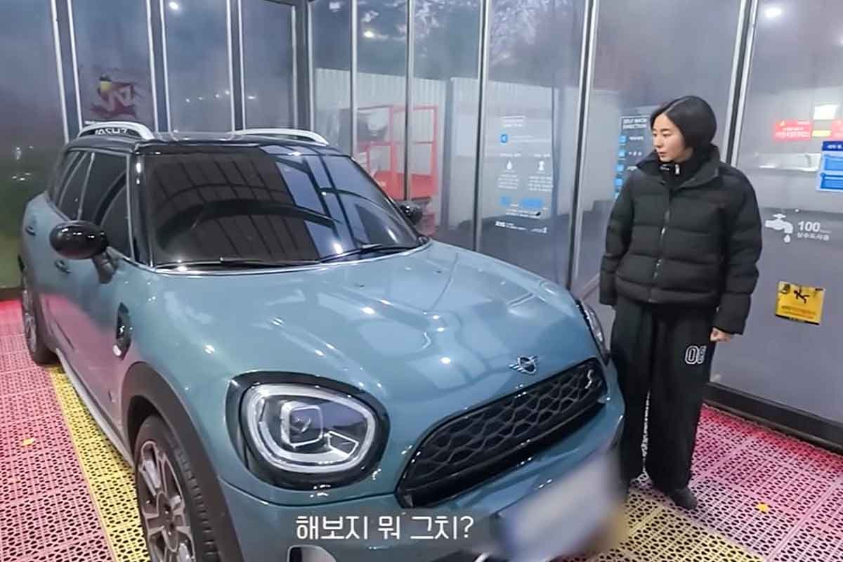 유이와 미니쿠퍼 컨트리맨S - 유튜브 '유이처럼'