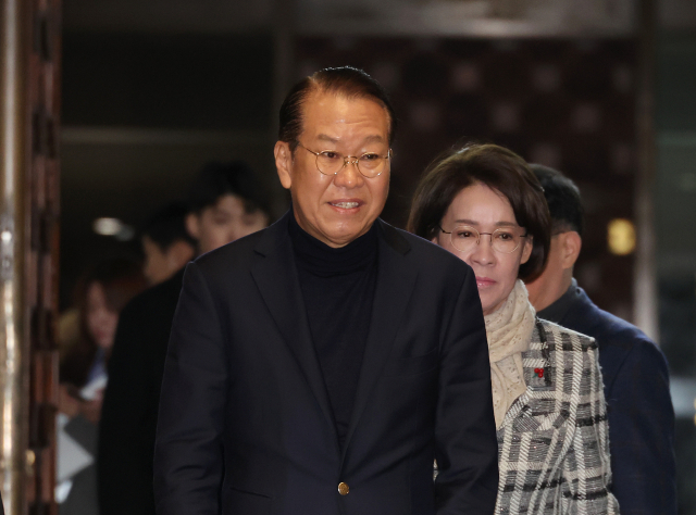 가세연 '대국민 사과하면 신상폭로' 권영세 '사실무근, 법적 대응'