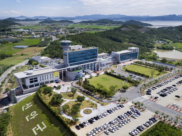 신안군청 전경 ⓒ신안군 (포인트경제)