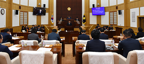 경산시의회가 23일 제3차 본회의를 끝으로 제259회 정례회 일정을 마무리하고 있다.(사진=경산시의회)