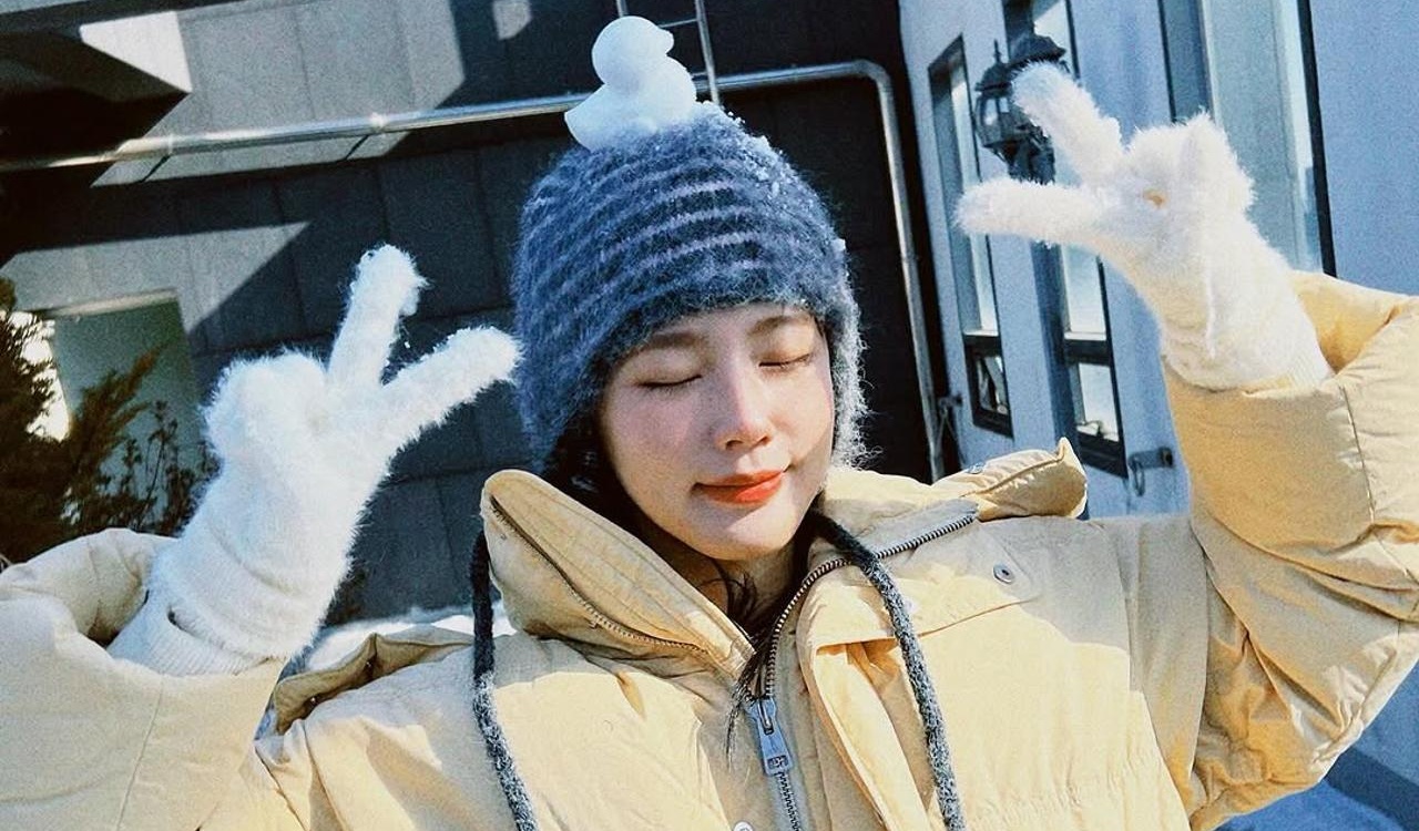 How to Achieve (여자)아이들 Miyeon’s Adorable Winter Look: Essential Tips!