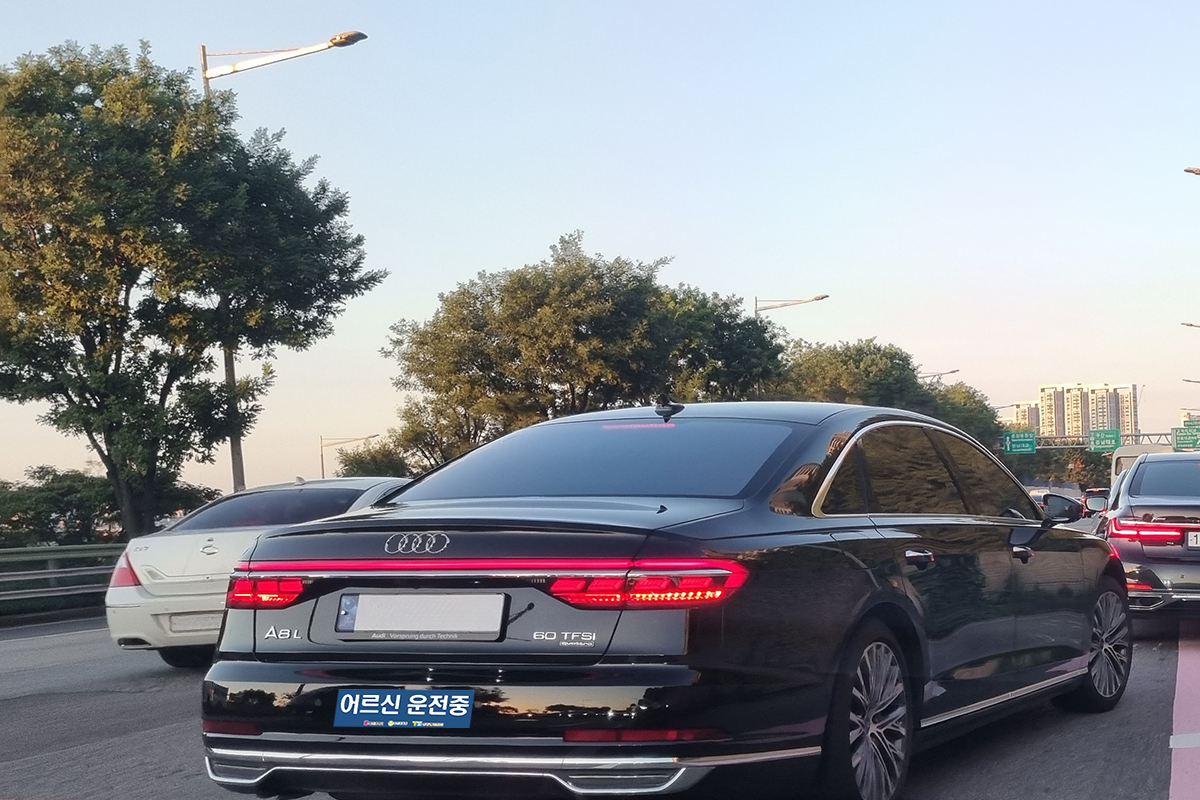 운전자-고령운전자-안전운전-양보운전-교통안전-운전자표지