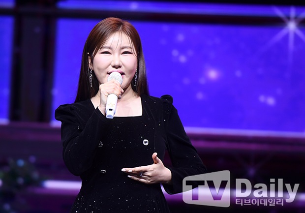 송가인