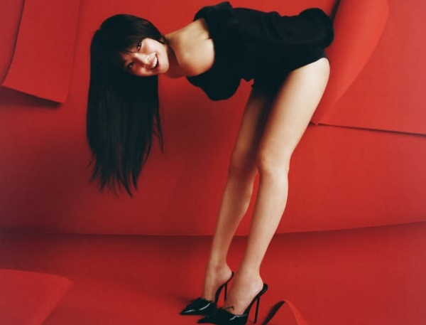 Jennie Instagram