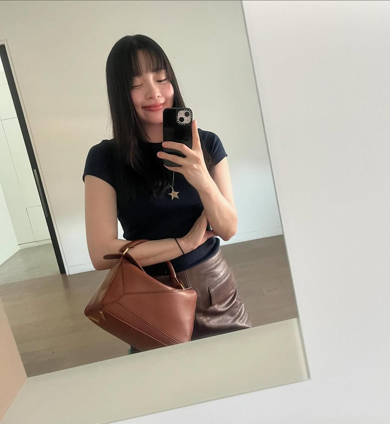 /Photo: Kim Minha\'s Instagram