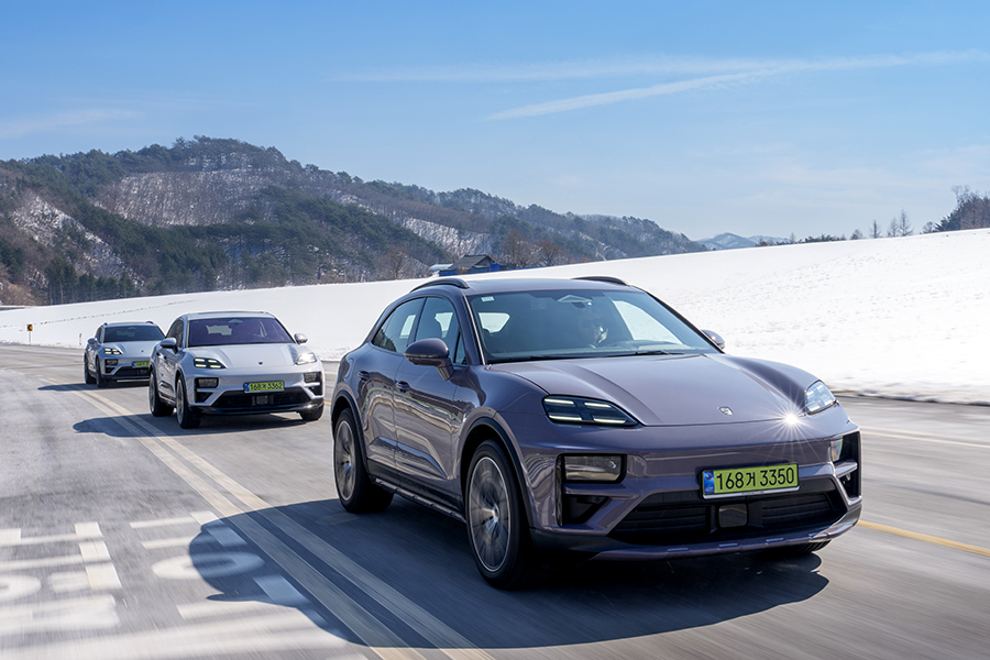 포르쉐 전동화 전환을 대표할 SUV 아이콘 - 포르쉐 마칸 일렉트릭[별별시승]