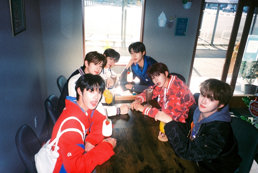 사진: 위드어스엔터테인먼트 제공