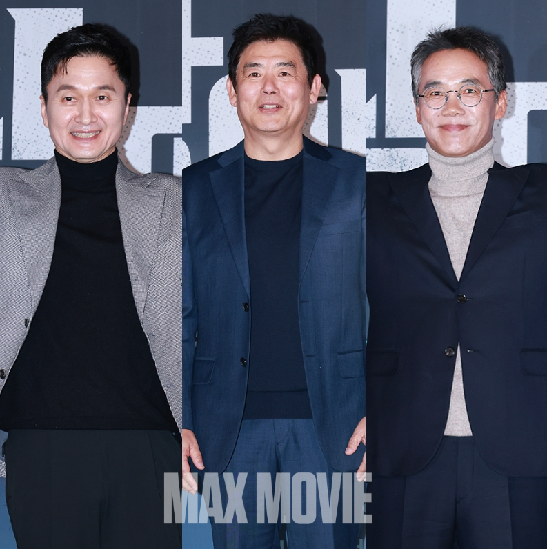 카메라 향해 포즈취하는 장현성, 성동일, 오만석(왼쪽부터). 정유진 기자