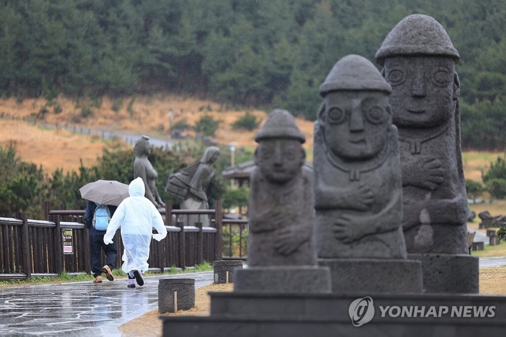 나라 살리려고 정부 나섰지만 정부