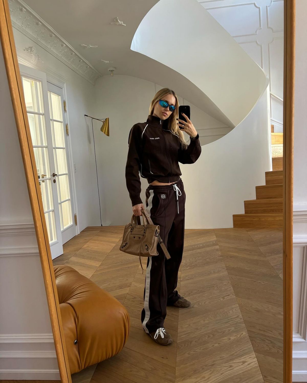 @pernilleteisbaek