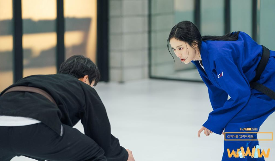 드라마에서 주짓수하는 이다희 