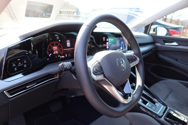 골프 2.0 TDI 운전석 모습 [오두환 기자]