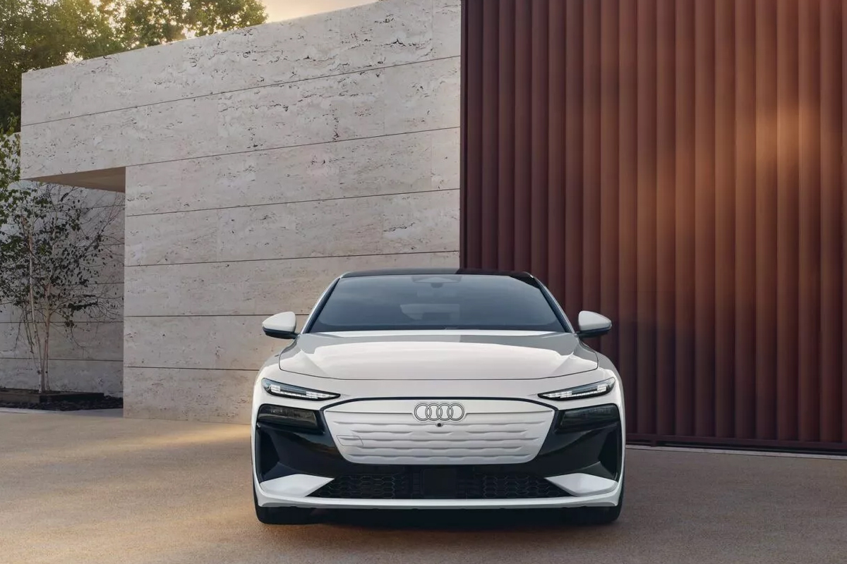 아우디 2025 A6 e-tron