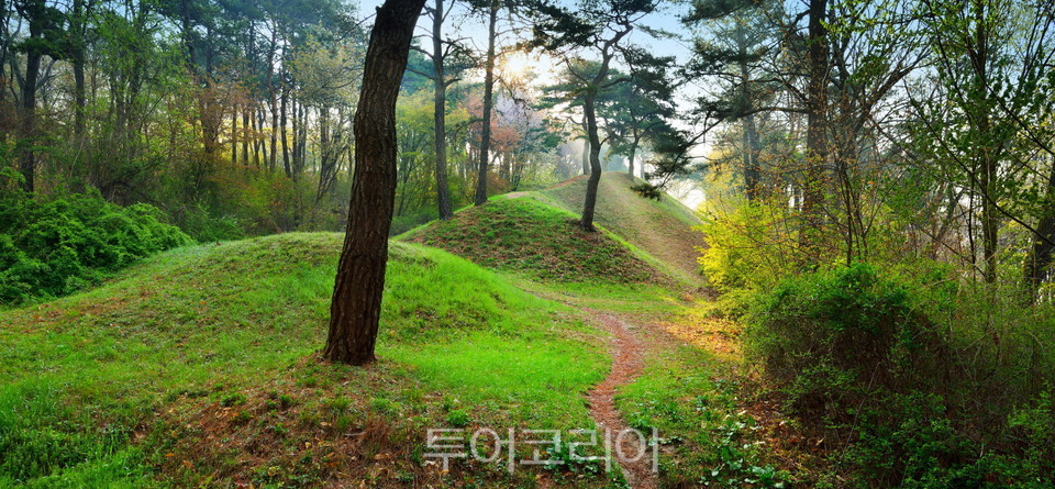 부소산성 남쪽 성곽/사진-부여군