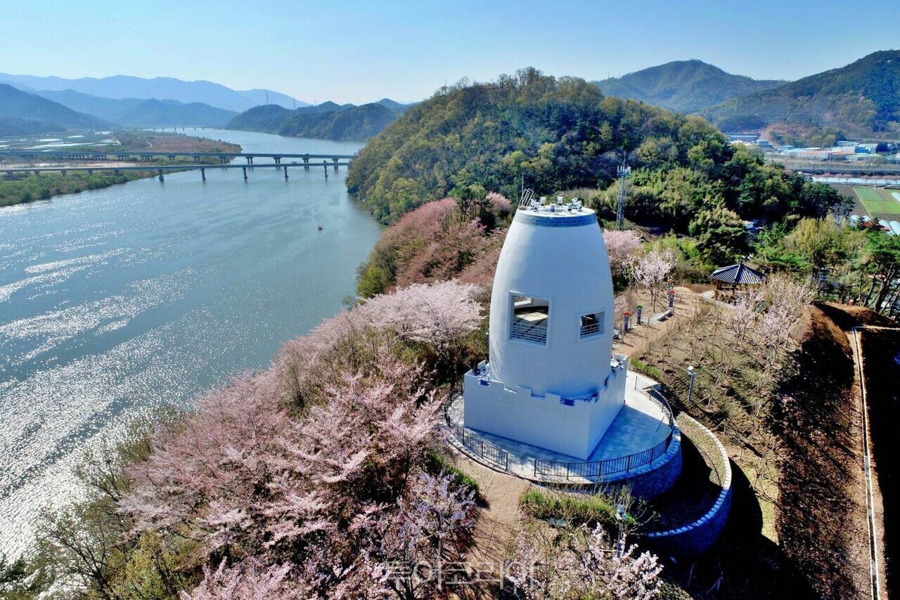 성산봉화산의 봄풍경/사진-고령군