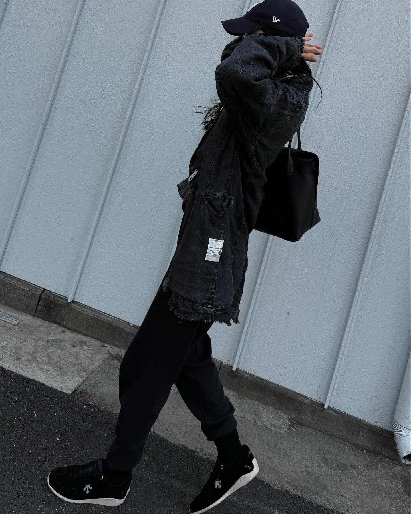 출처 : 손나은 SNS
