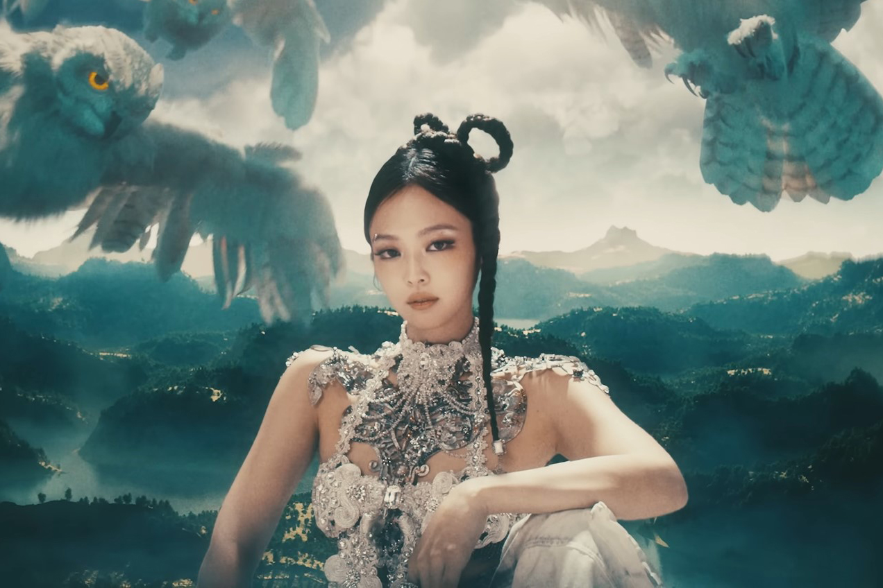 출처 : Youtube 'JENNIE'