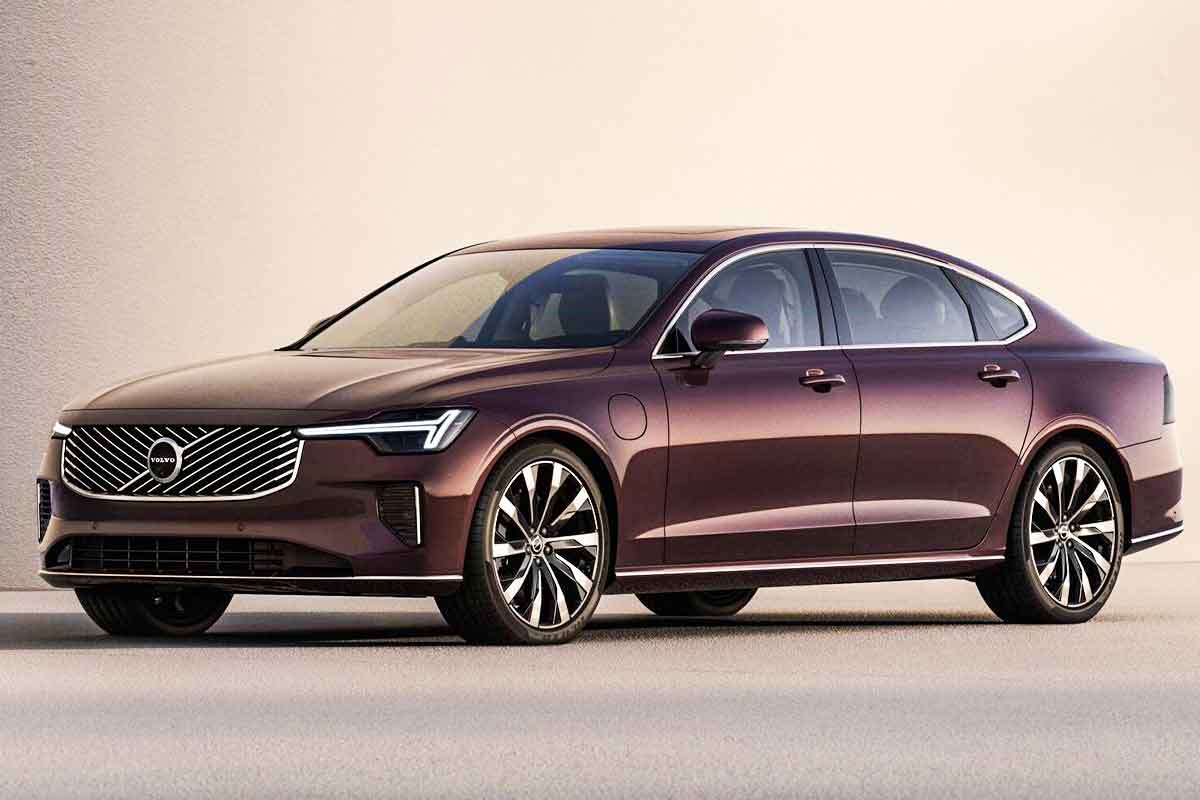 볼보-S90-페이스리프트-플래그십세단-전기세단-마일드하이브리드-PHEV