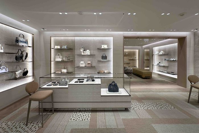Discover Dior: First Women’s Fashion Boutique at Incheon Airport Duty-Free!
