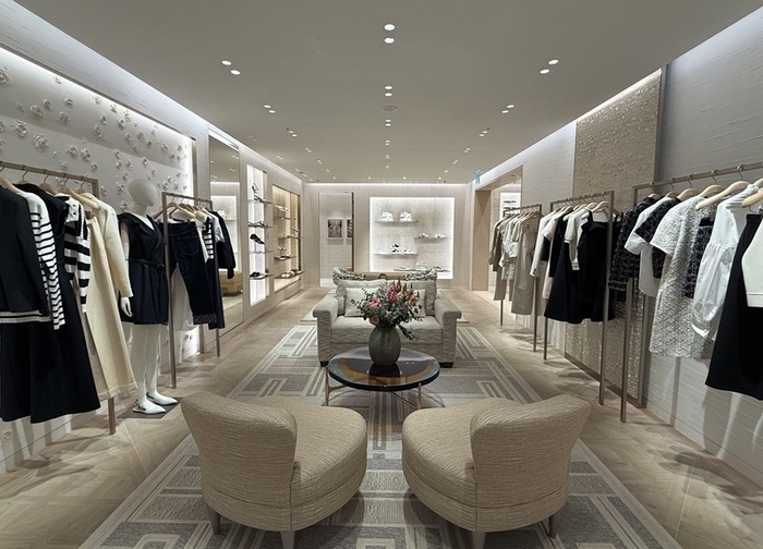 Discover the First Dior Boutique at Incheon Airport: A Game-Changer for Duty-Free Shopping