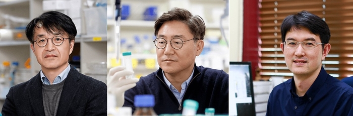 왼쪽부터 포스텍 박상기 교수, 김태경 교수, 김민성 교수