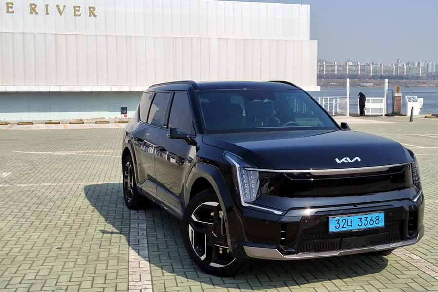 함께 하는 즐거움을 품은 전기 SUV - 기아 EV9 GT[별별시승]